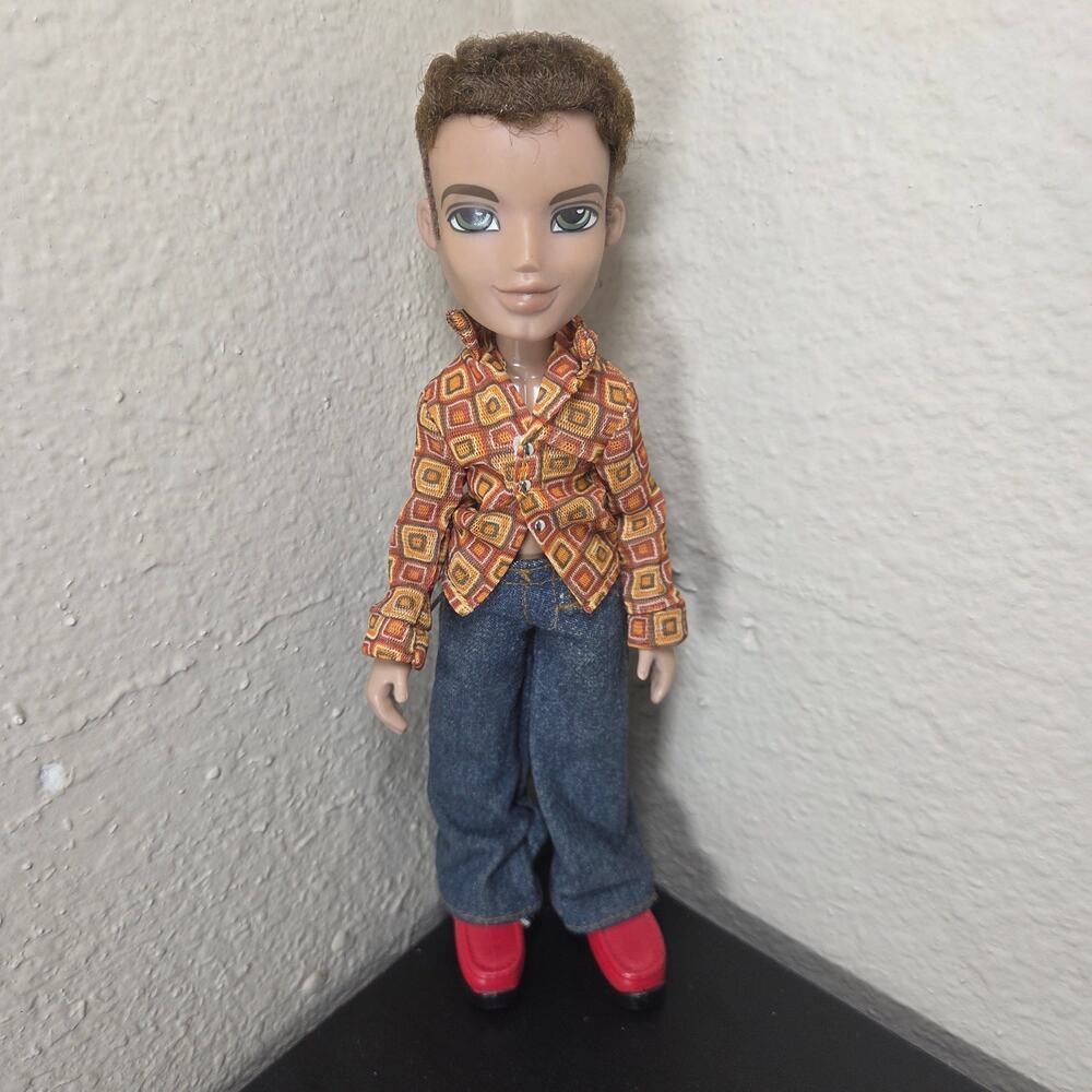 Vintage 2002 Bratz Boyz 1st Edition Dylan Doll with Original Clothes